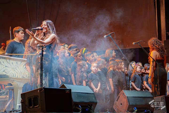 Debi Nova, foto 2