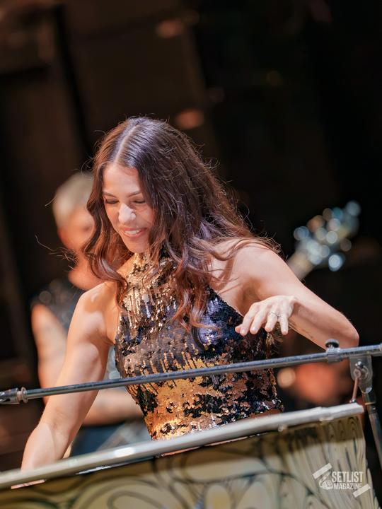 Debi Nova, foto 7