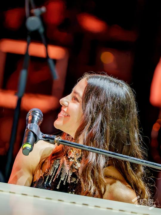 Debi Nova, foto 9