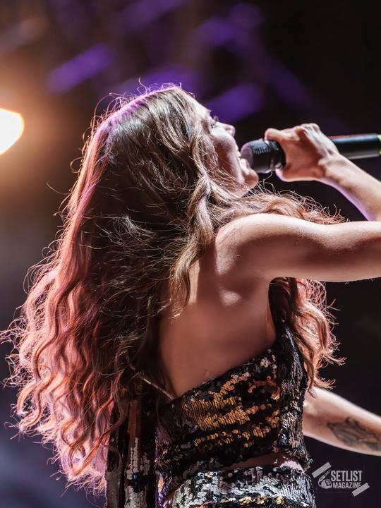 Debi Nova, foto 29