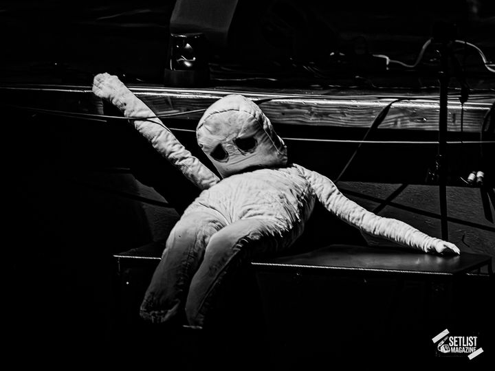 The Surrogate Band, foto 22